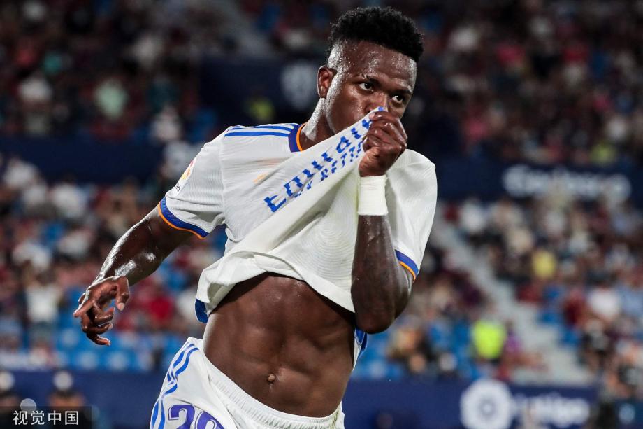 普拉蒂尼、吉诺拉...他们本有机会成枪手队史首位法国人