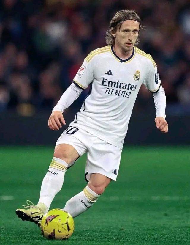 西甲战报：瑟洛特双响制胜，马竞2-0皇家奥维耶多联赛六连胜