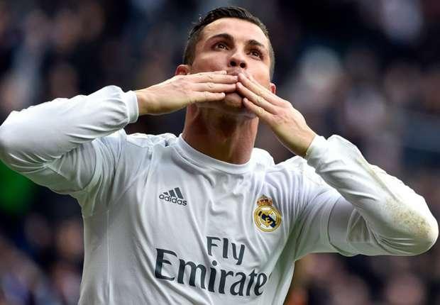 官方：鸟栖砂岩与主帅小菊昭雄续约至26／27赛季结束