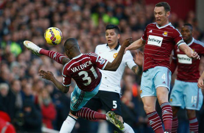 弑旧主，费瓦斯曾与林良铭、巴尔韦德在皇马B队做过队友